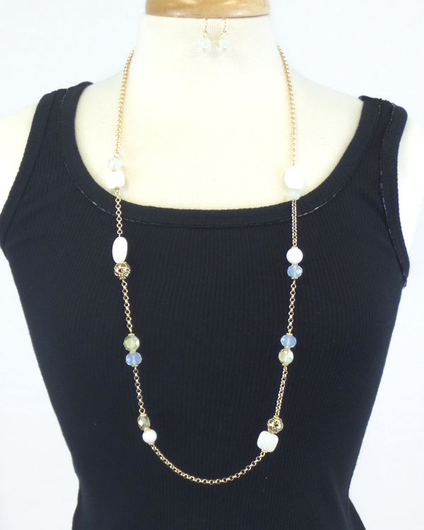 GLASS AND SHELL DECO LONG NECKLACE EARRING SET