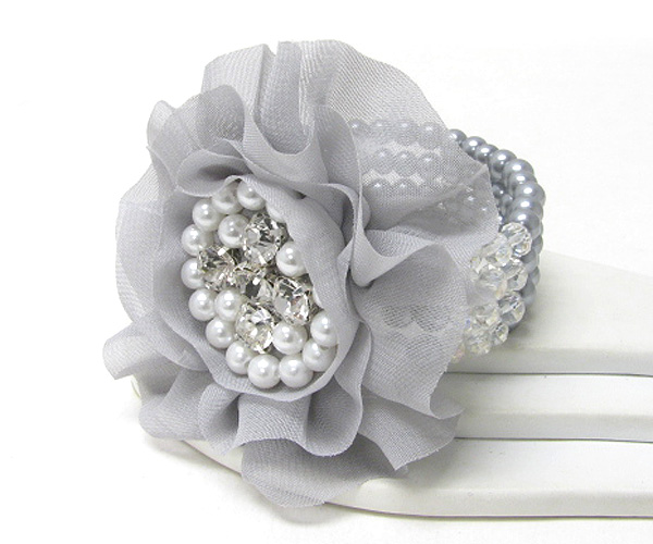 CRYSTAL AND PEARL CENTER FABRIC FLOWER STRETCH BRACELET