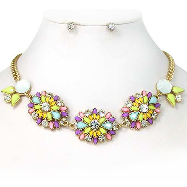 CRYSTAL AND COLOR ACRYLIC STONE FLOWER LINK SHOUROUK STYLE NECKLACE EARRING SET