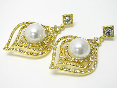 BOUTIQUE QUALITY AUSTRIAN CRYSTAL AND PEARL BALL SETTING EARRING
