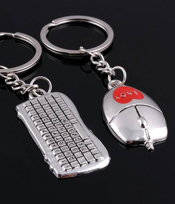 KEYBOARD AND MOUSE COUPLE KEYCHAIN