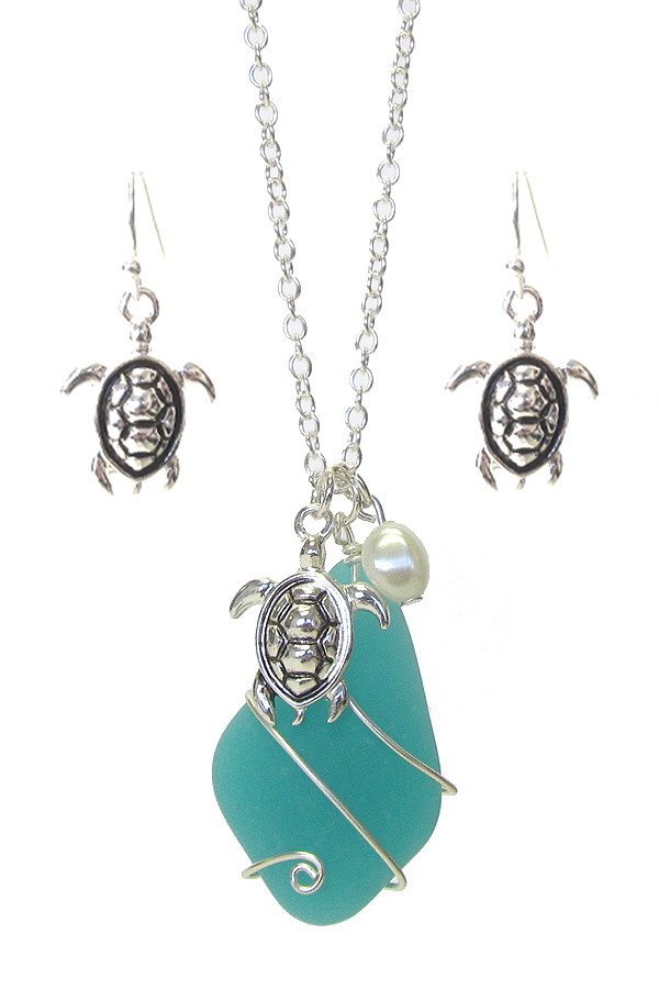 SEA GLASS WIRE WRAP AND FRESH WATER PEARL PENDANT NECKLACE SET - TURTLE
