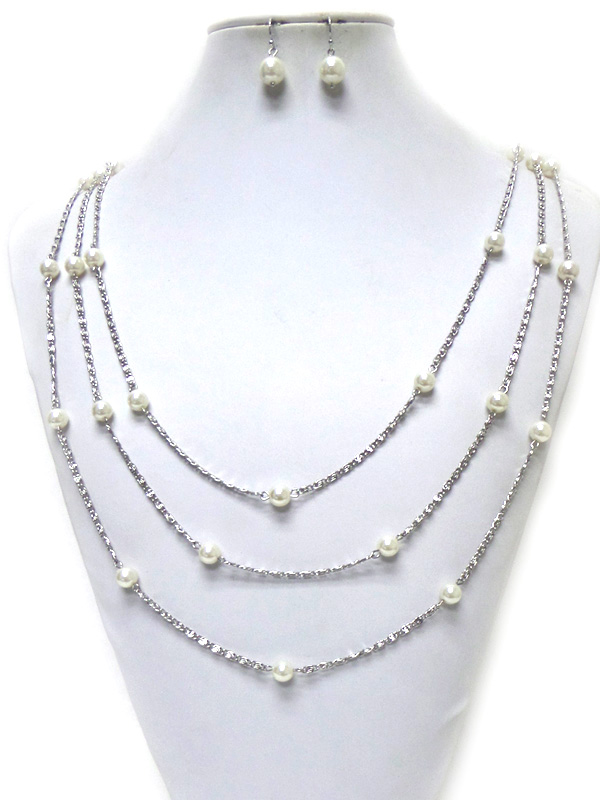 THREE LAYER CHAIN AND PEARL NECKLACE SET 
