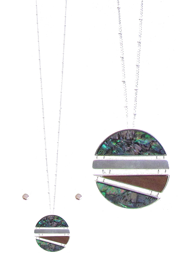 CELLULOID AND WOOD MIX PENDANT LONG NECKLACE SET