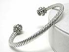 STONE EDGE METAL CABLE BANGLE