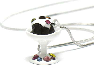 MADE IN KOREA WHITEGOLD PLATING CRYSTAL AND ENAMEL MINIATURE NECKLACE - ICE CREAM