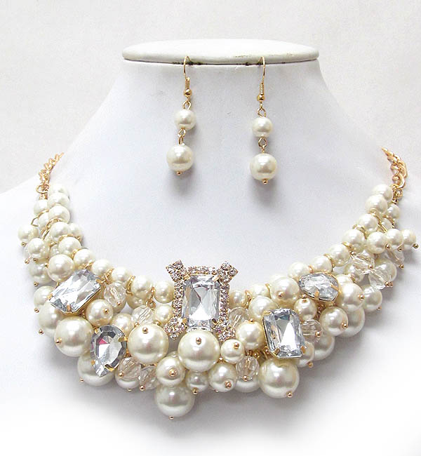 CRYSTAL AND MULTI PEARL MIX STATEMENT NECKLACE EARRING SET