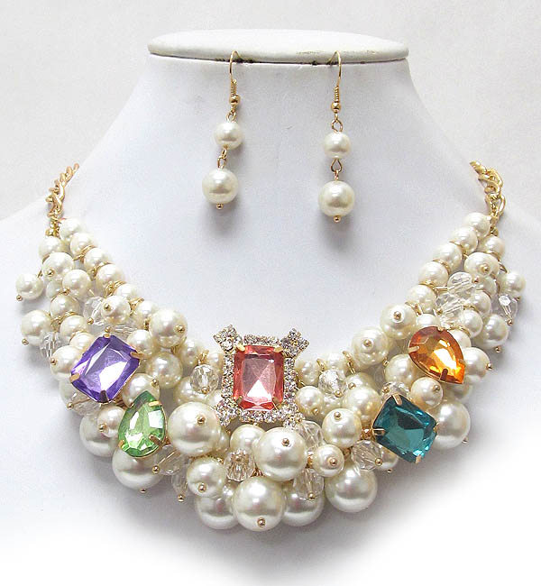 CRYSTAL AND MULTI PEARL MIX STATEMENT NECKLACE EARRING SET