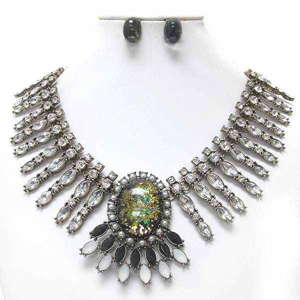 LUXURY LINE ABALONE FINISH CENTER AND MULIT CRYSTAL DECO BOUTIQUE STYLE NECKLACE EARRING SET