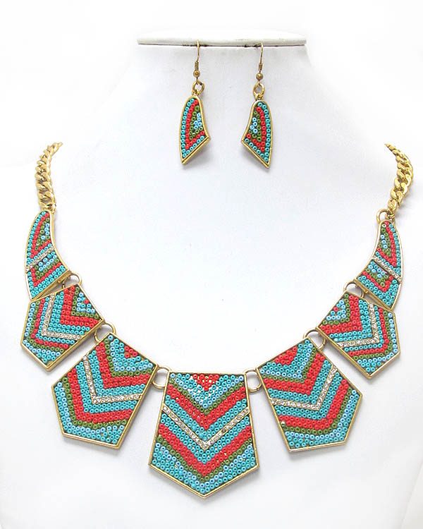 LUXURY LINE MULTI CRYSTAL AND BEAD CHEVRON DECO PLATE LINK BOUTIQUE STYLE NECKLACE EARRING SET