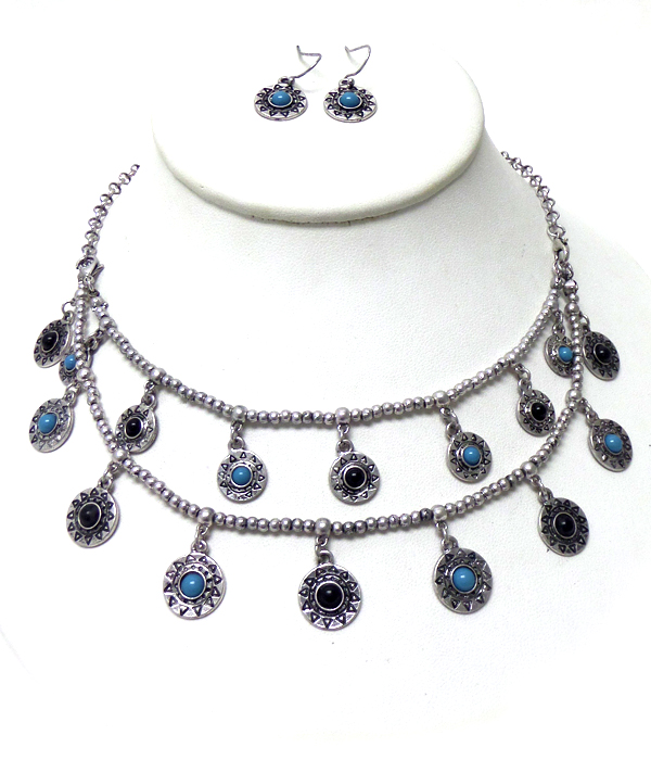 TEXTURED METAL WITH STONES TWO LAYER NECKLACE SET