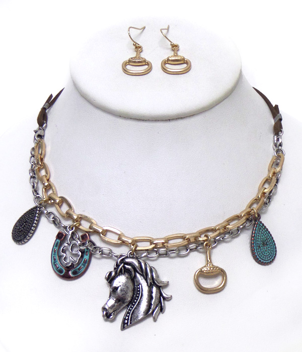 TWO LAYER HORSE THEME CHARM NECKLACE SET 
