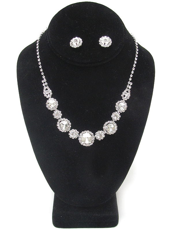 FACET GLASS AND RHINESTONE NECKLACE SET