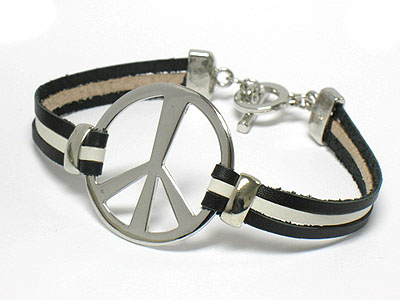 PEACE SYMBOL AND COLOR LEATHER BAND TOGGLE BRACELET