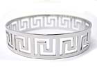 PATTERN CUT OUT METAL BANGLE