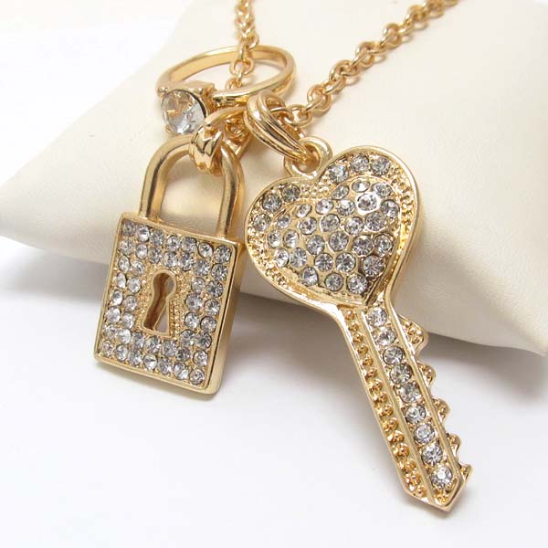 PREMIER ELECTRO PLATING CRYSTAL LOCK AND KEY AND RING PENDANT NECKLACE