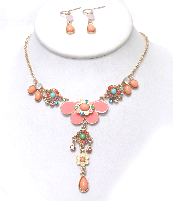 STONES AND BEADS WITH MULTI SHAPE FLOWER DROP NECKLACE SET