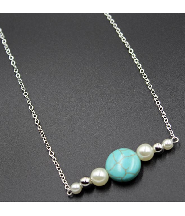 ETSY STYLE TURQUOISE AND PERAL SIMPLE NECKLACE
