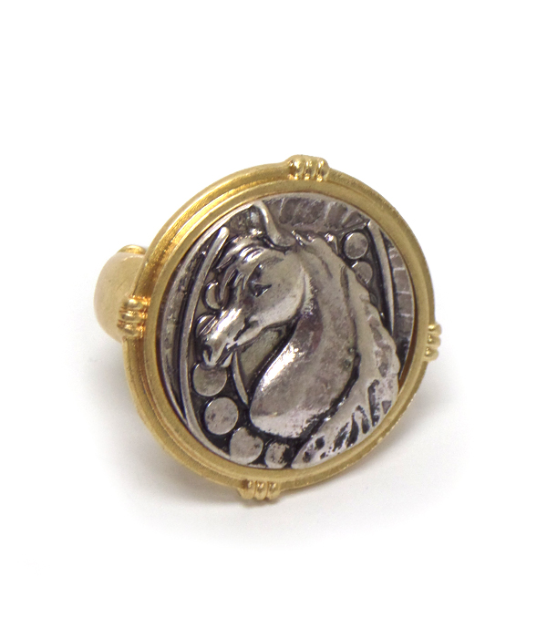 HORSE THEME WITH MULTI METAL STRETCH RING