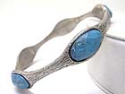 ANYIQUE LOOK FACET STONE BURNISH METAL METAL BANGLE