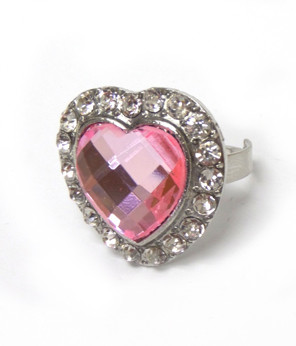 HEART WITH CRYSTAL BORDER RING
