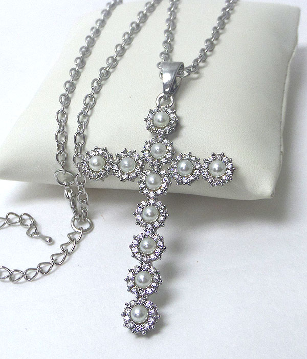 CRYSTAL AND PEARL CROSS PENDANT NECKLACE