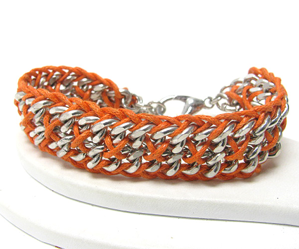 METAL CHAIN AND FABRIC CORD BRAIDED BRACELET  