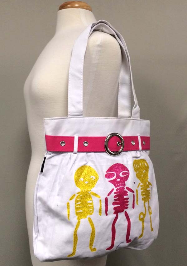 THREE SKULL AND SKELETON AND BELT ACCENT ZIPPER TOP TOTE BAG