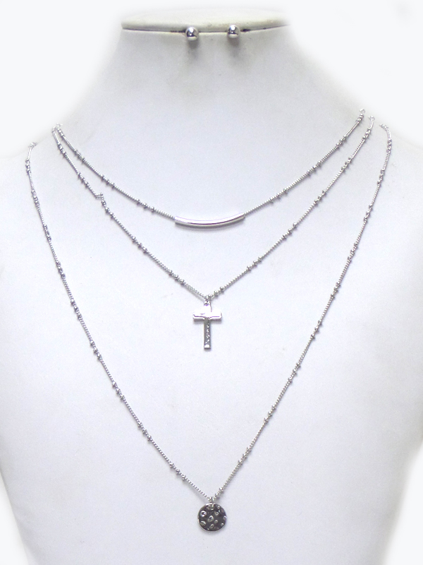 THREE LAYER CHAIN CHARMS NECKLACE SET