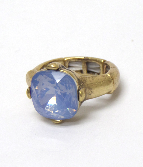 CATHERINE POPESCO INSPIRED SINGLE OPAL CRYSTAL STRETCH RING