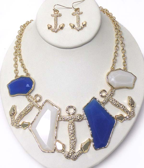 HAMMERED ANCHOR AND FACET STONE LINK NECKLACE EARRING SET