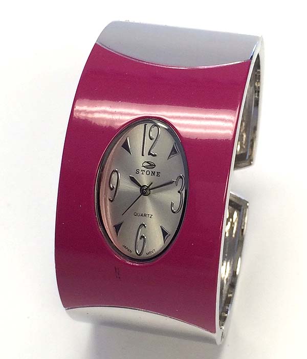 OVAL FACE AND BANGLE WATCH
