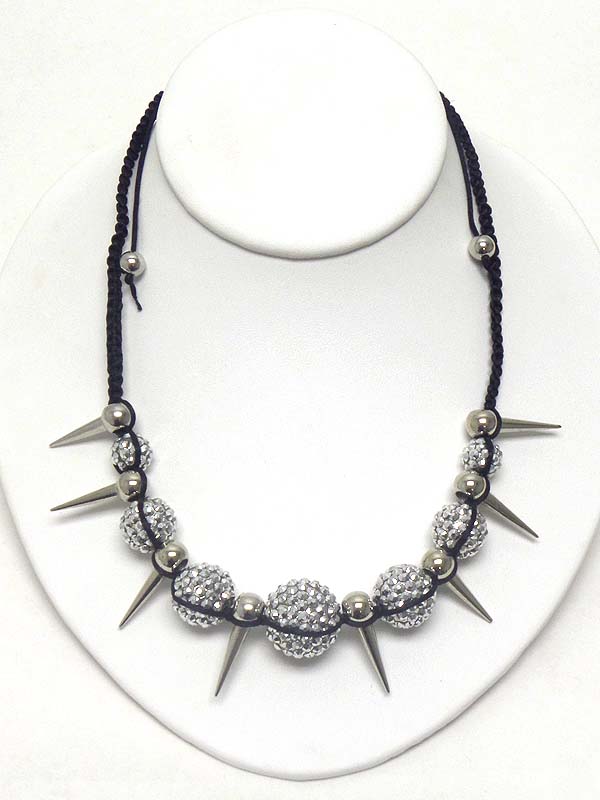 MULTI FIREBALL AND SPIKE LINK BRAIDED CHAIN NECKLACE