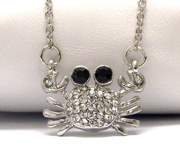 CRYSTAL METAL CRAB CHAIN NECKLACE