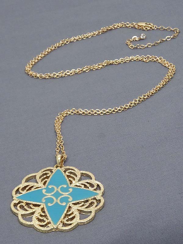 METAL FILIGREE AND EPOXY PENDANT LONG NECKLACE