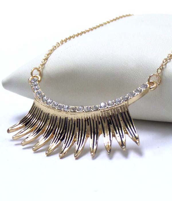 PREMIER ELECTRO PLATING CRYSTAL AND METAL FEATHER PENDANT NECKLACE