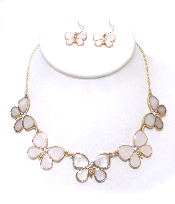 MOTHER OF PEARL BUTTERFLY NECKLACE SET