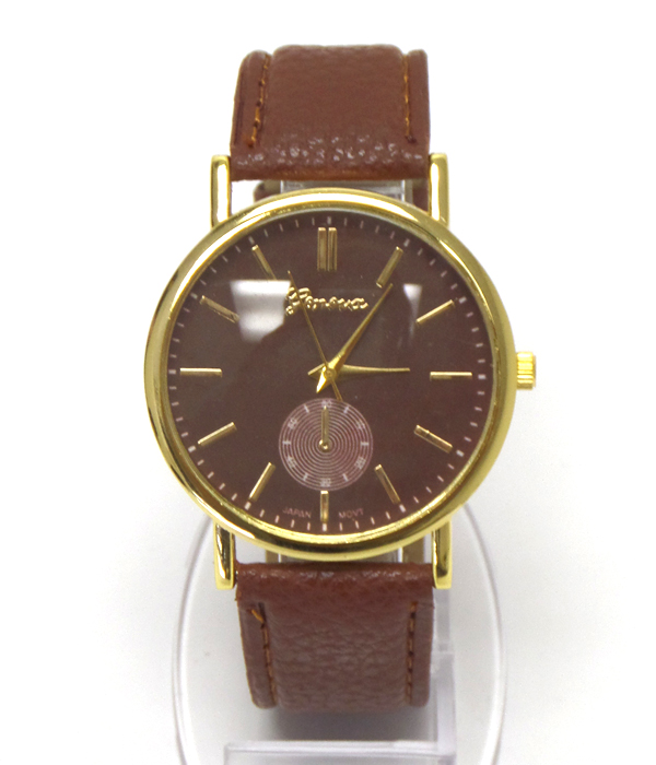 SOLID COLOR LEATHER TYPE WRIST WATCH 