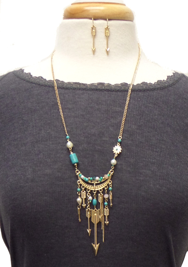 WESTERN STYLE MULTI TURQUOISE AND ARROW DROP NECKLACE SET
