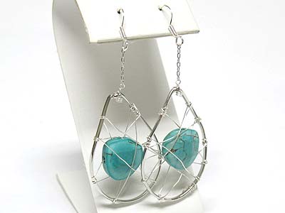 METAL MESH AND STONE INDISE EARRING