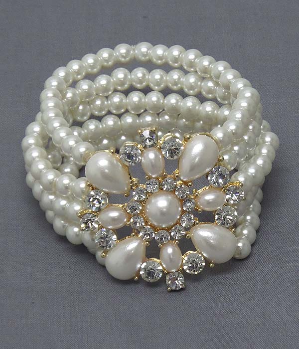 CRYSTAL AND PEARL MIX FLOWER STRETCH BRACELET
