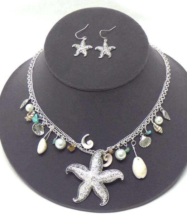 CRYSTAL STARFISH AND MULTI PEARL DANGLE CHAIN NECKLACE EARRING SET
