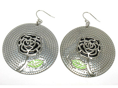 EPOXY COVERED ROSE PATTERN ROUND DISK EARRING