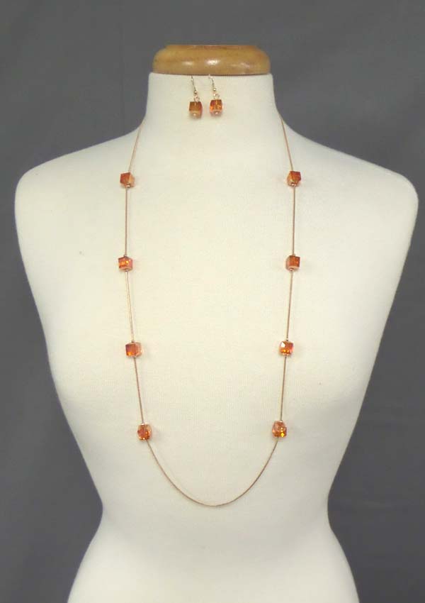 GLASS CUBE LINK LONG STATION NECKLACE EARRING SET