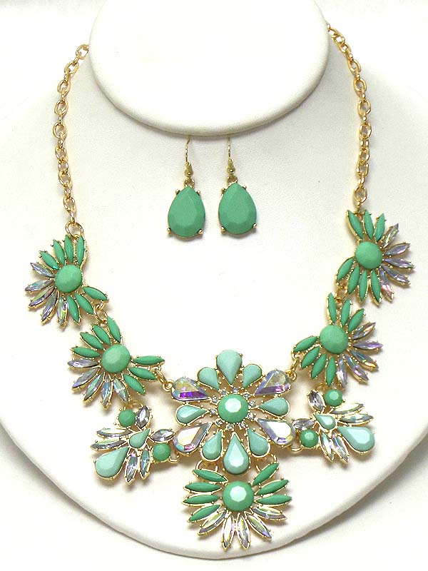 MULTI CRYSTAL AND ACRYLIC STONE MIX FLOWER LINK COCKTAIL NECKLACE EARRING SET