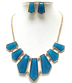 MULTI FACET ARROW HEAD LINK DROP NECKLACE EARRING SET