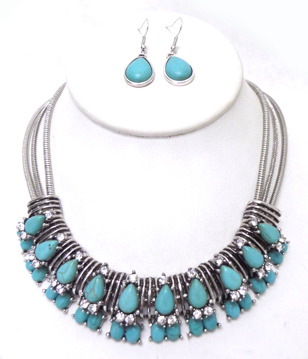 CRYSTAL AND TURQUOISE THREE LAYERED SNAKE CHAIN NECKLACE SET