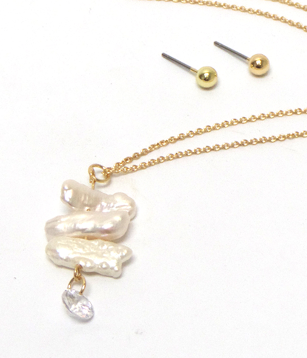 NATURAL SHELL AND CUBIC ZIRCONIA PENDANT NECKLACE SET