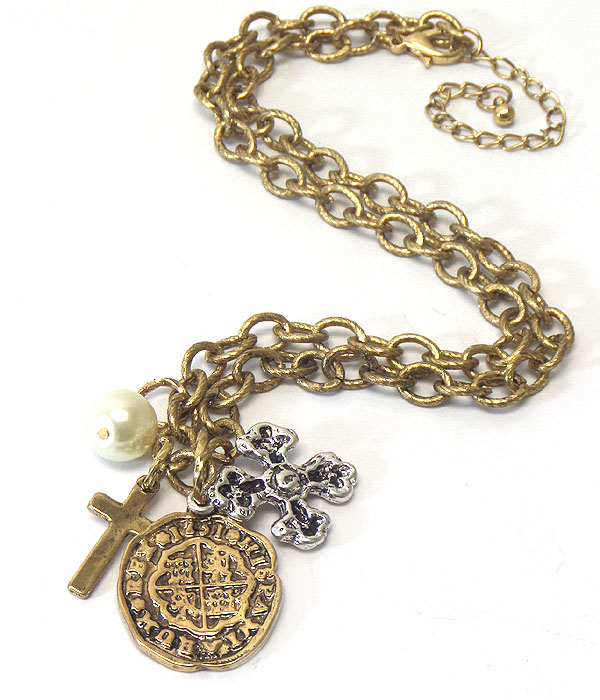 VINTAGE METAL COIN CROSS AND PEARL CHARM PENDANT NECKLACE