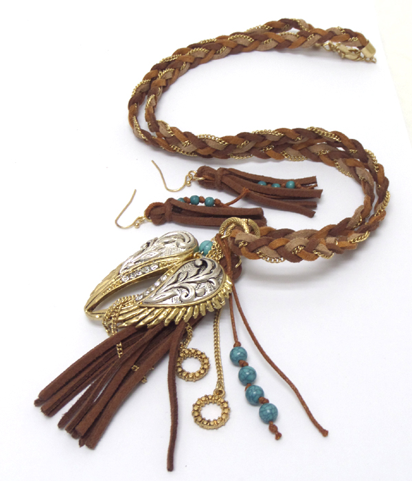 WING CHARM SUEDE NECKLACE SET 